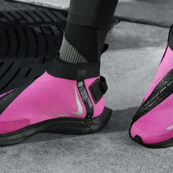 Nike Pegasus Turbo Shield Men's Black Running Shoe - Picture 4 of 7